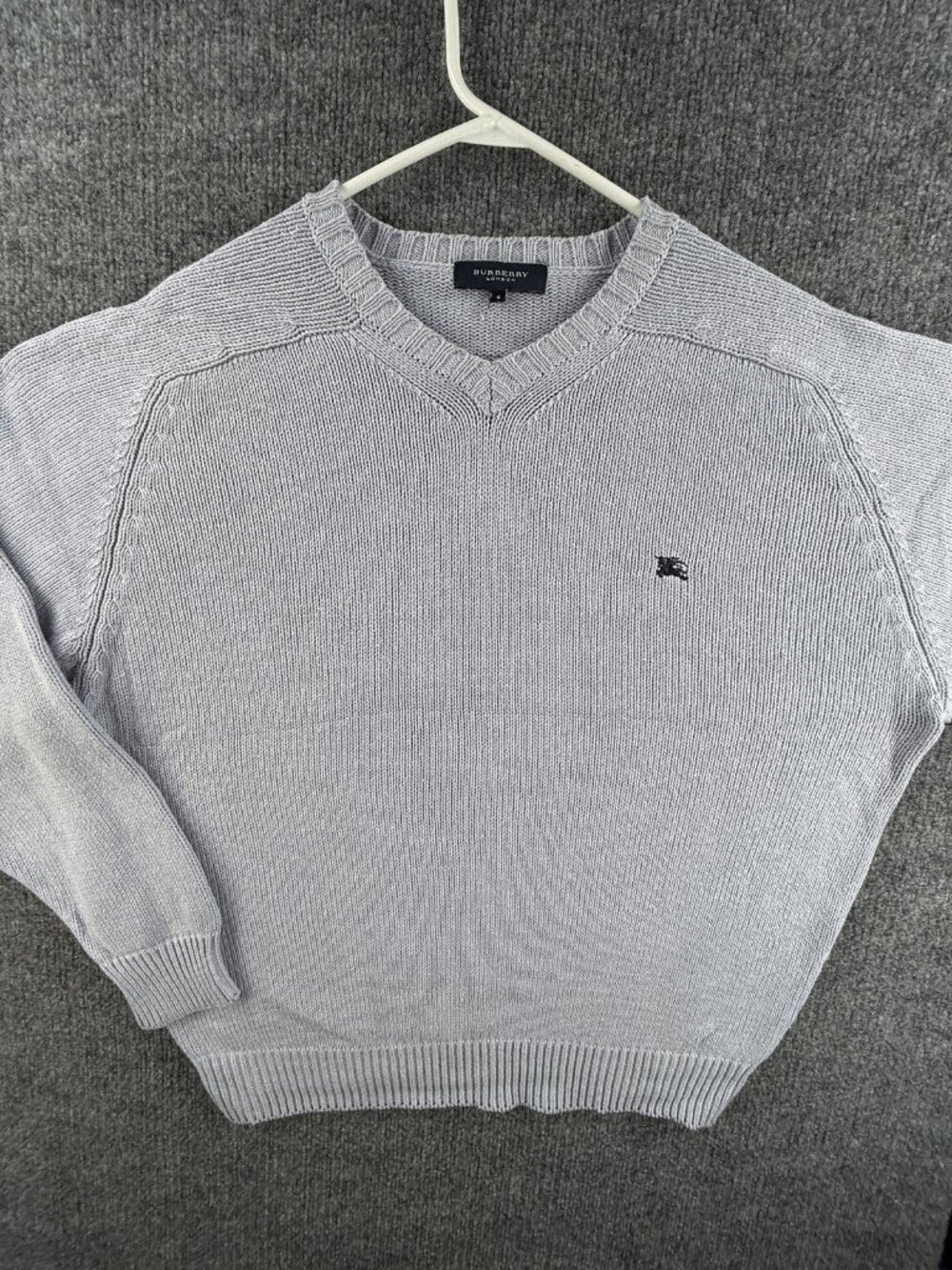 Burberry London Gray Blue Cotton Acrylic V-Neck Pullover Size 4 Sweater Knit